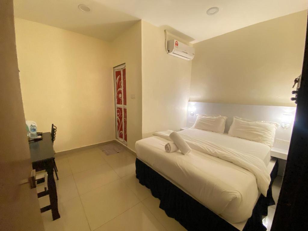 Sun Sega Hotel Perai Kültér fotó